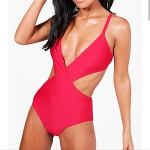 2 Boohoo Red Monokini 1-piece Size 4